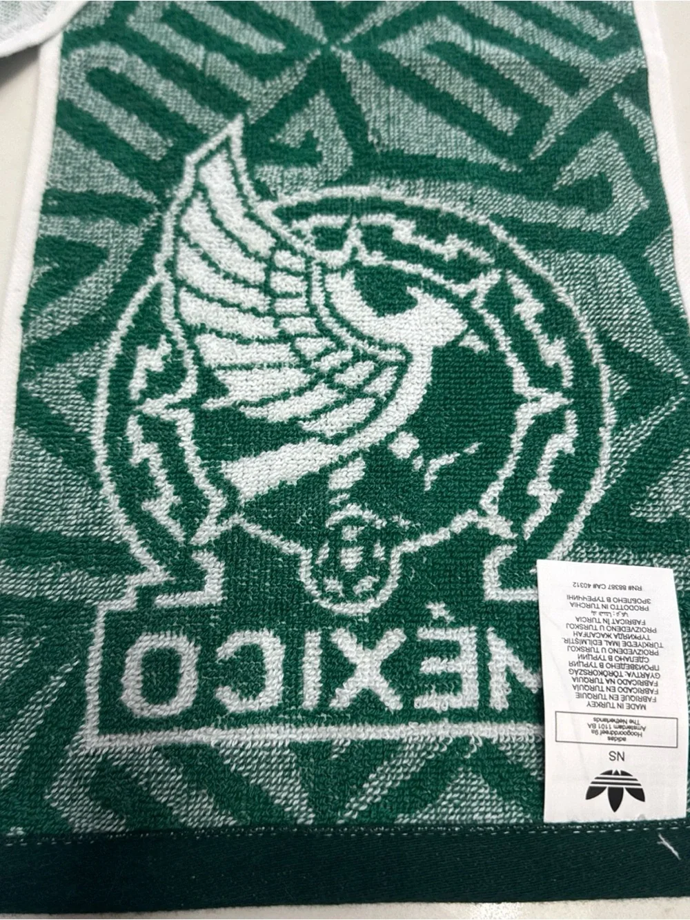 Adidas FMF Mexico National Team 2026 World Cup Green/White Soccer Scarf OS